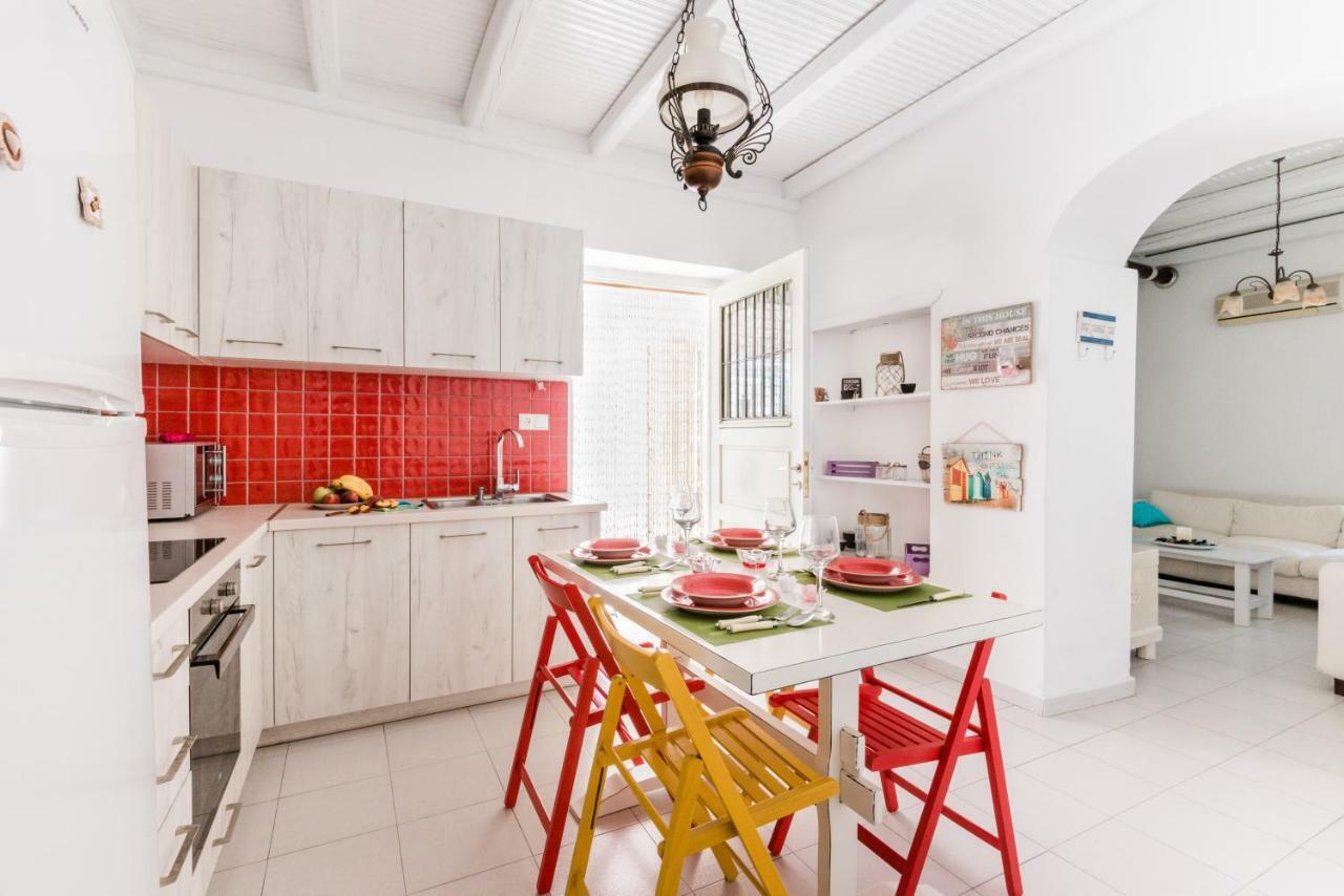 Gala Home Traditional House Galanado Extérieur photo